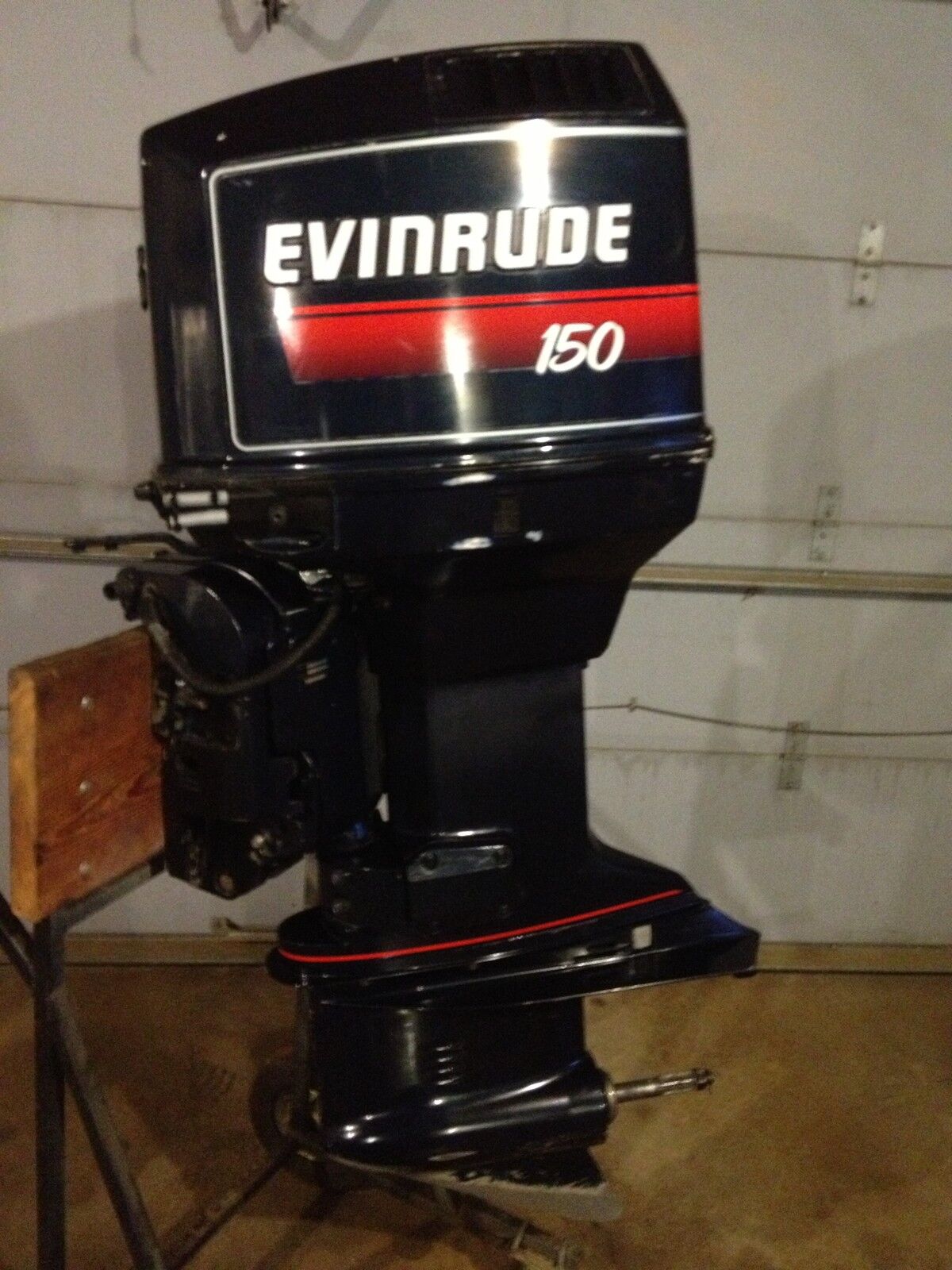 150 hp EVINRUDE Outboard boat motor 150hp - water ready - NO SALT WATER  135 175