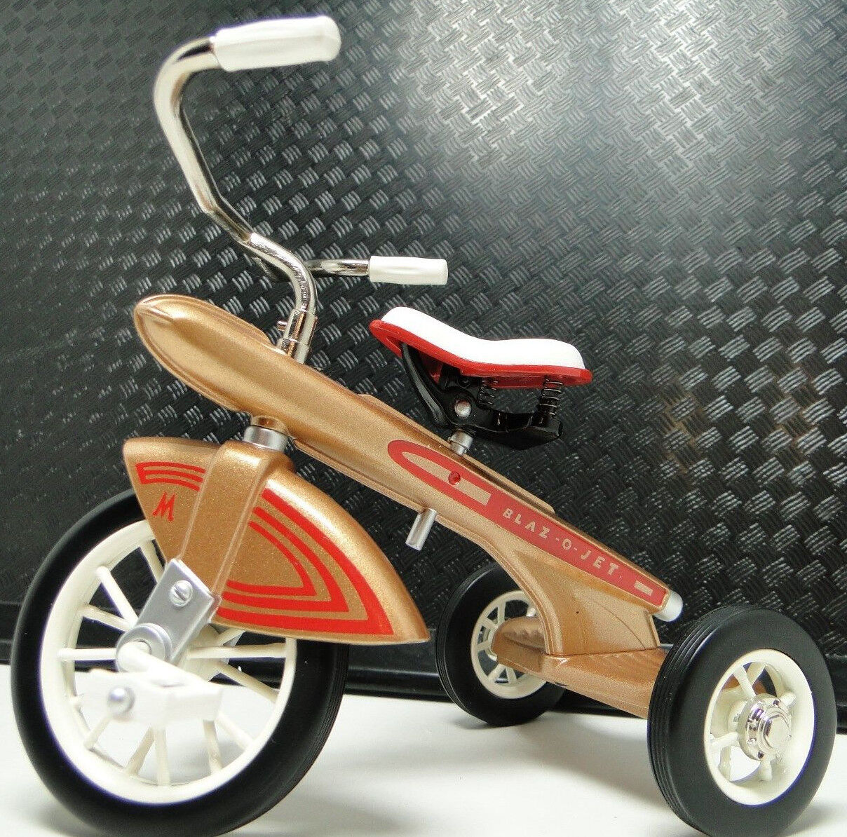 Rare Tricycle 1960s Pedal Car Vintage Classic Precision Metal Midget Show Model