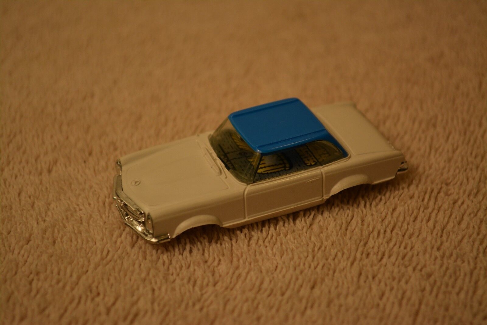 FALLER MERCEDES 230SL HARDTOP White with Lt Blue Roof HO Slot Car Body 4851 Mint