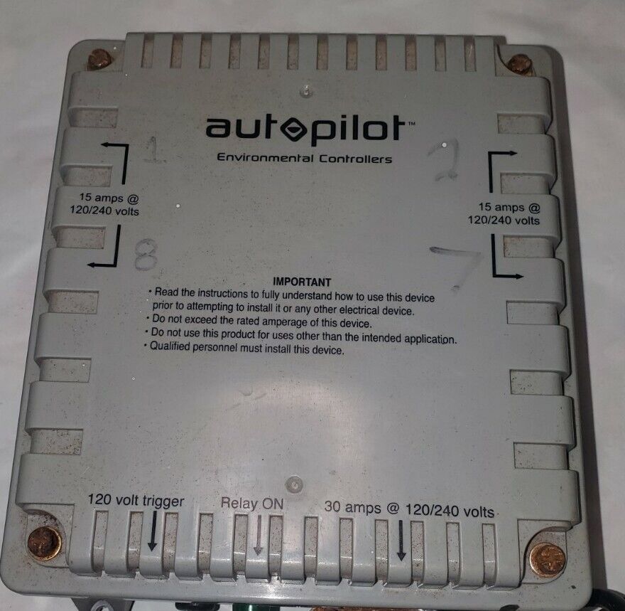 AutoPilot 4 Light Controller APCL4DX  (120/240V) 4000 watt HID Controller