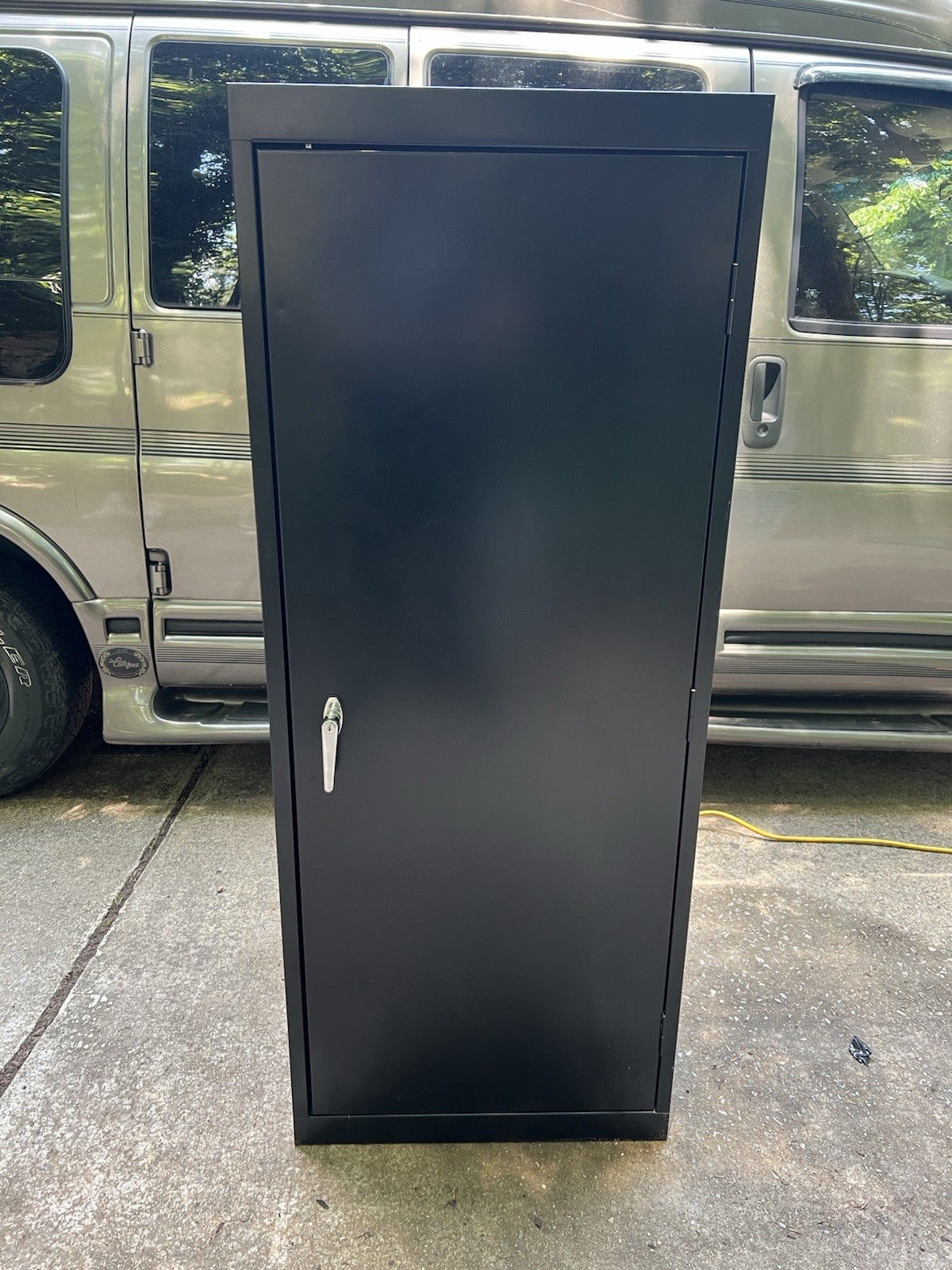 Gorilla Grow Cabinet SuperStar Smart Grow Box 24x24x60