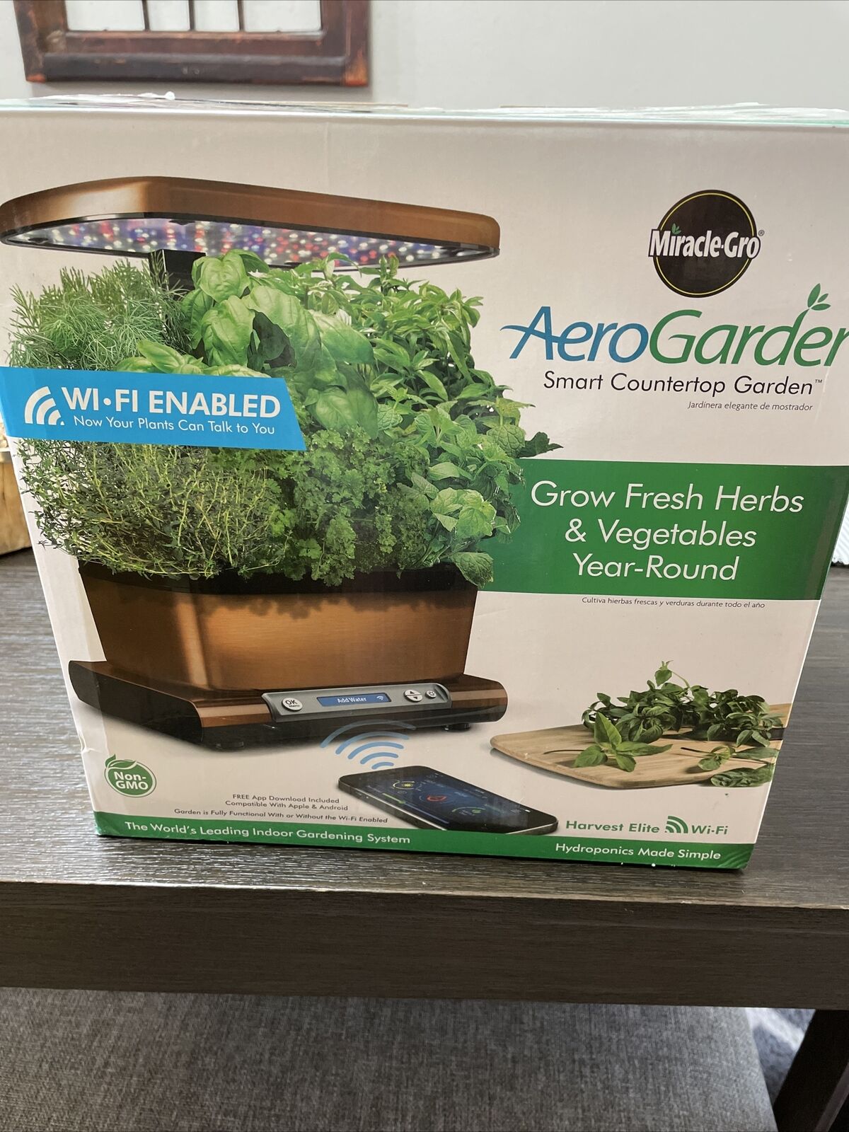 New Miracle-Gro AeroGarden Harvest - 6-Pod Hydroponic Home System LED