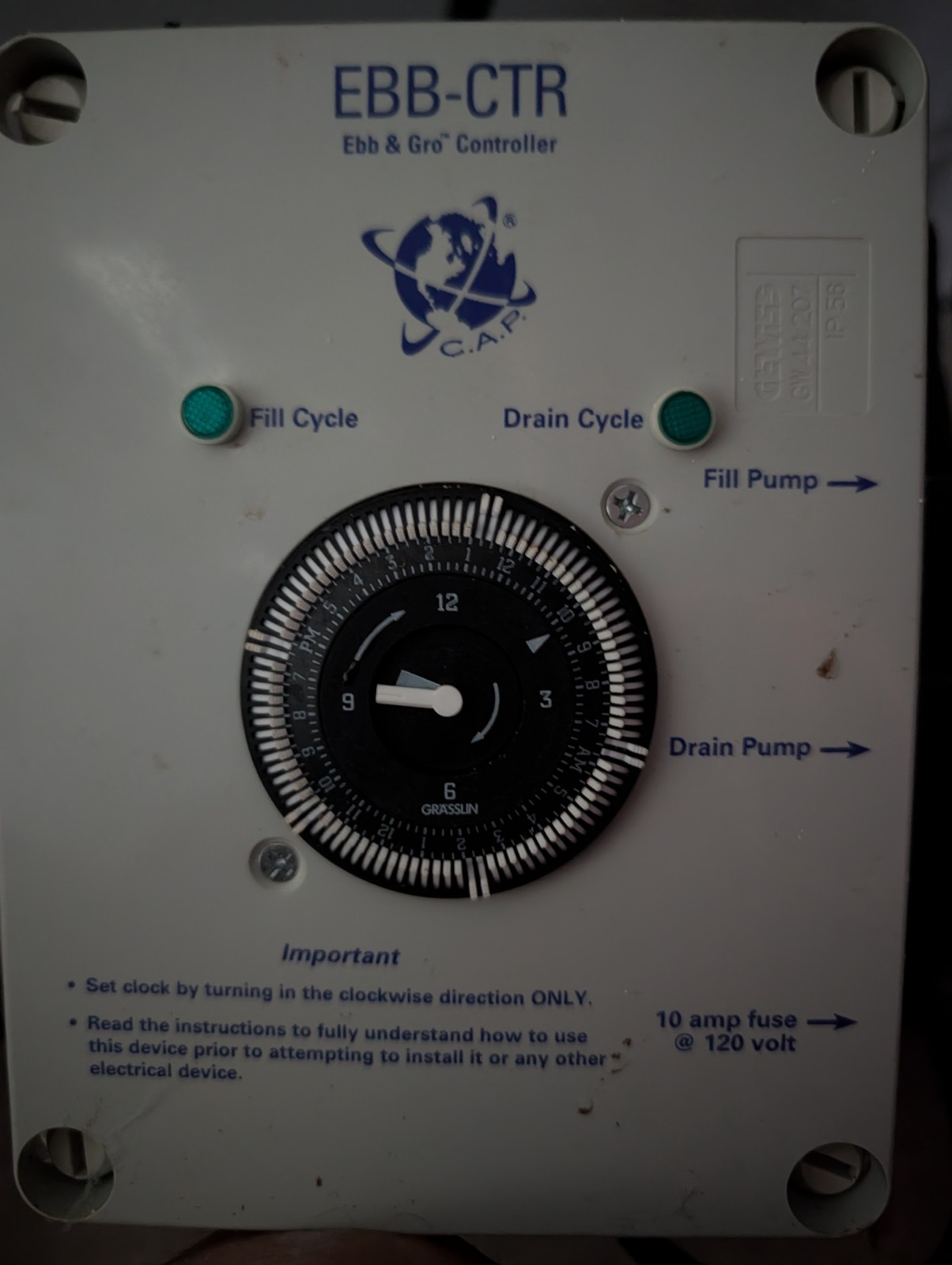 Active Aqua Grow Flow Ebb and Gro Controller Unit and 36 buckets