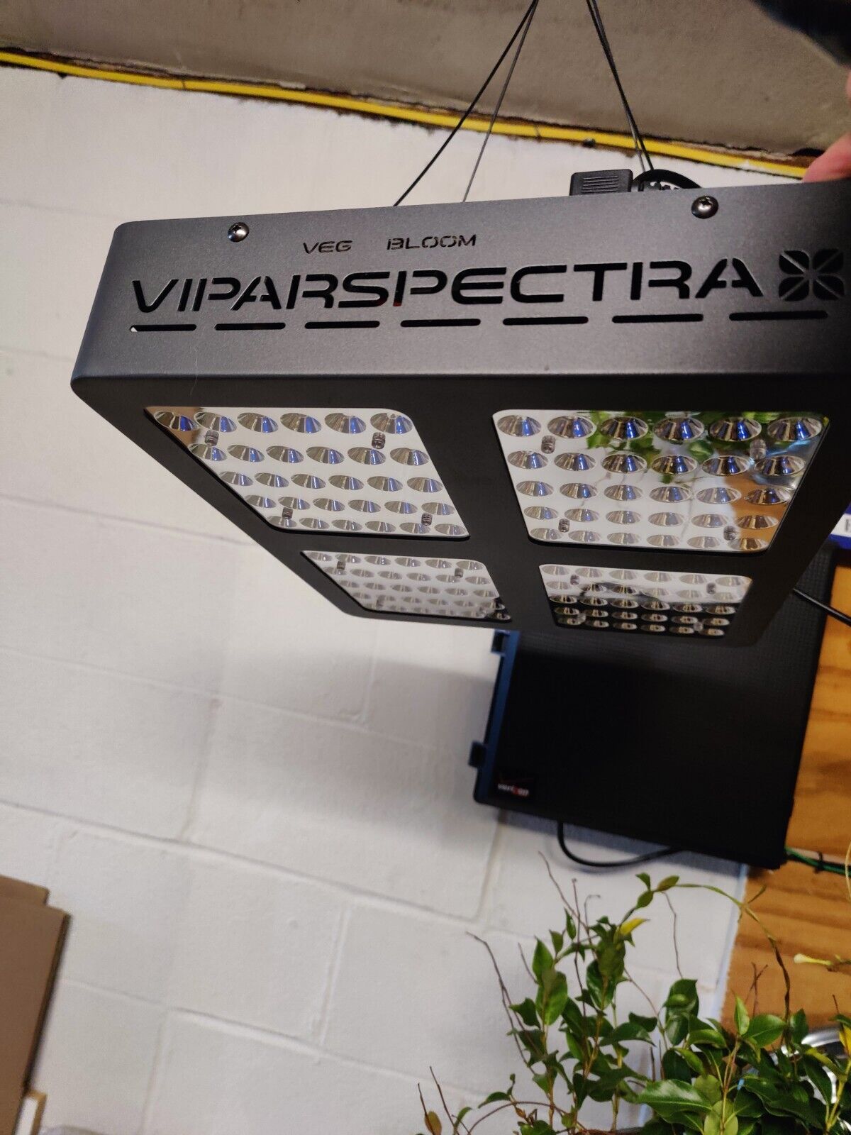 VIPARSPECTRA Reflector-Series 600W LED Grow Light Full Spectrum for Indoor Plant