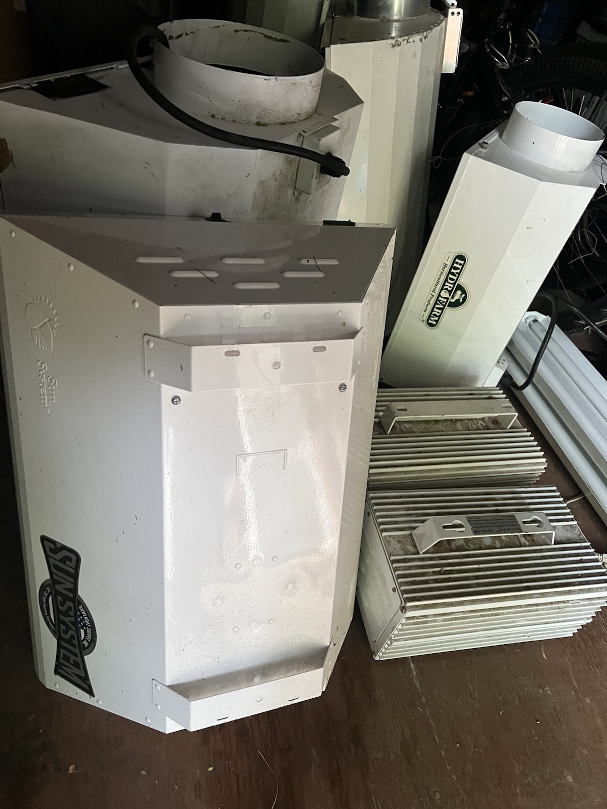 Sun System HydroFarm White Metal Reflector Hood Lot for Hydroponics