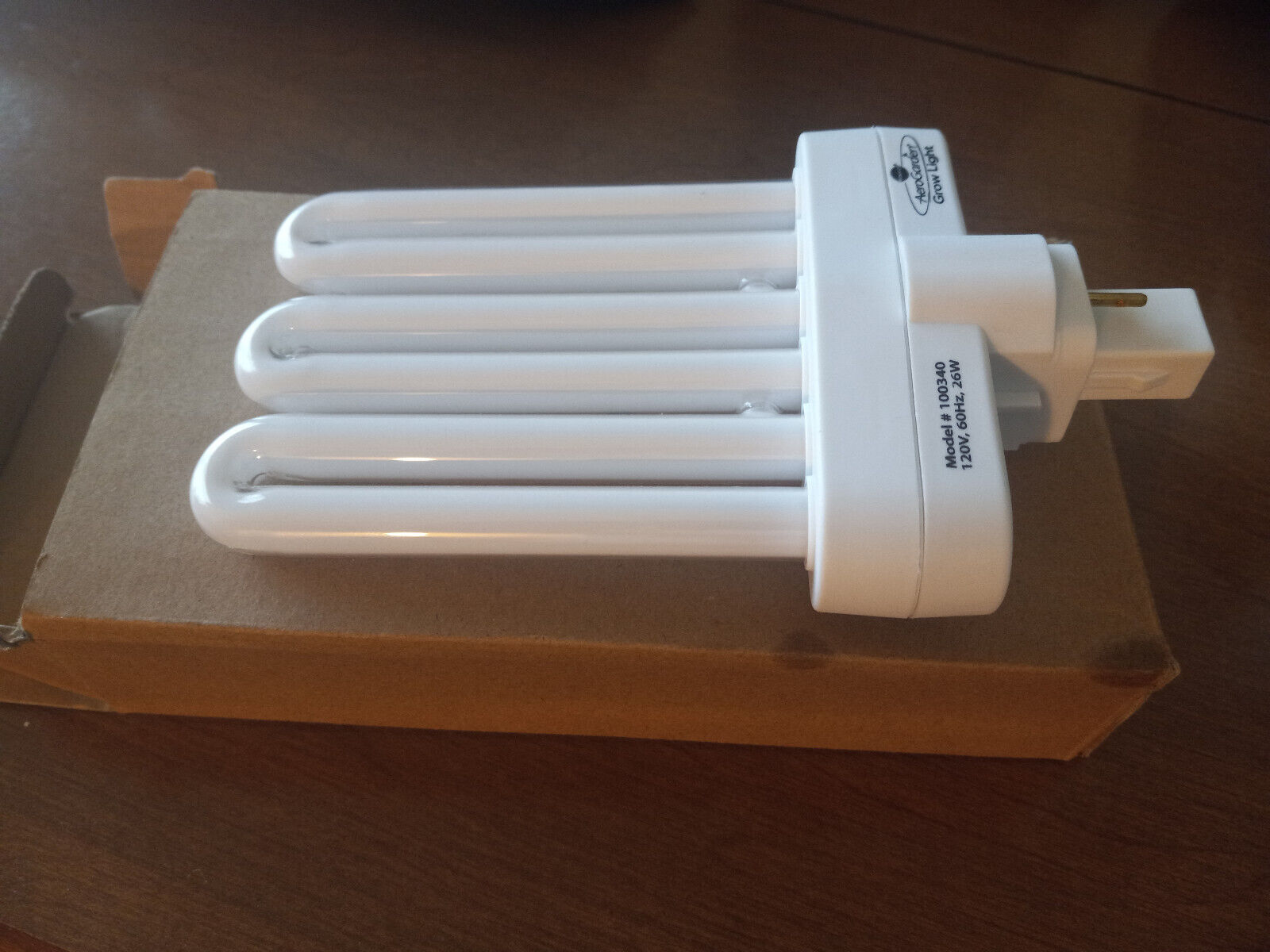 AeroGarden Fluorescent Grow Light Bulb (1 Unit) - 26W