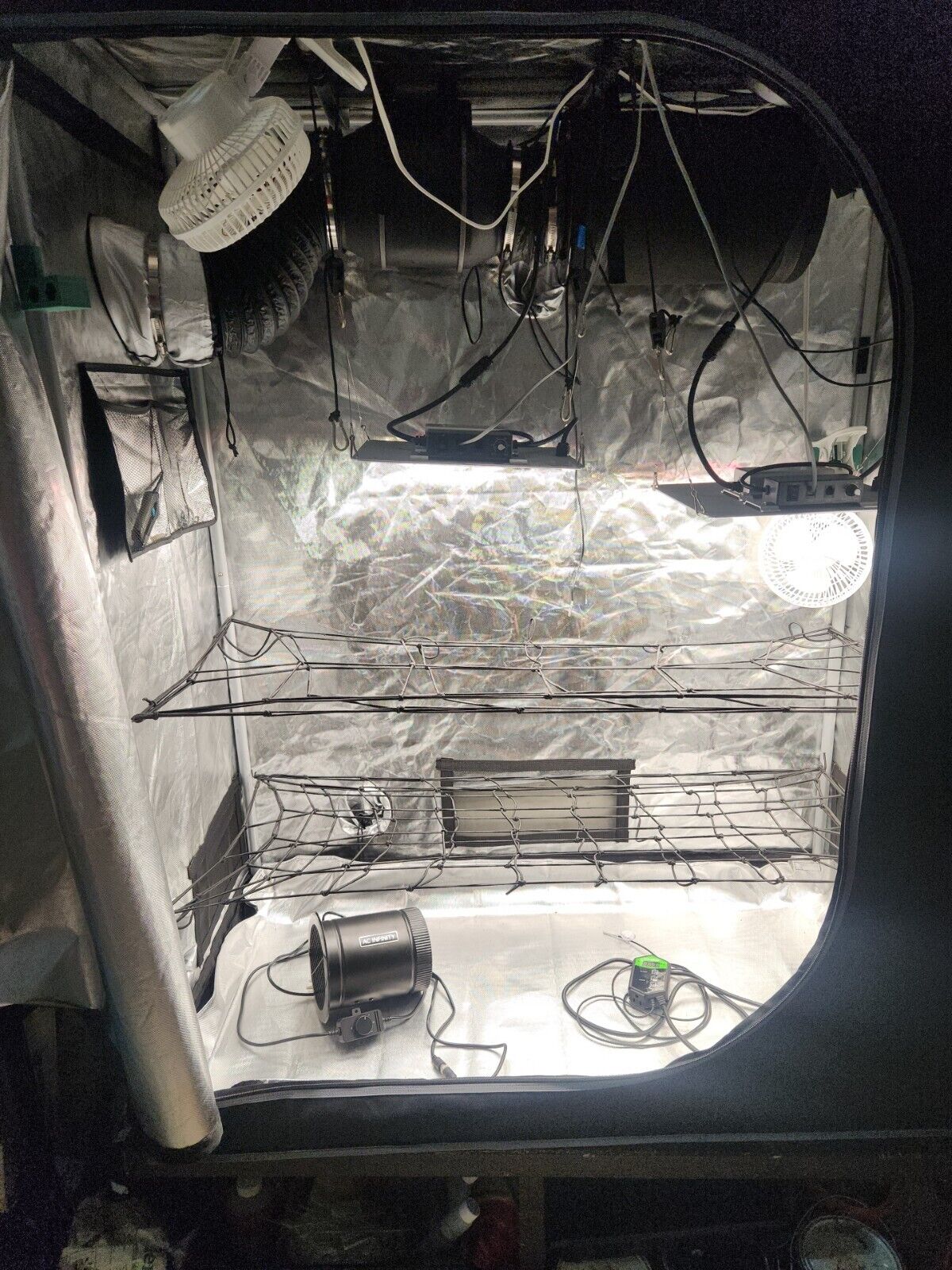 AC infinity grow tent With Added Brands